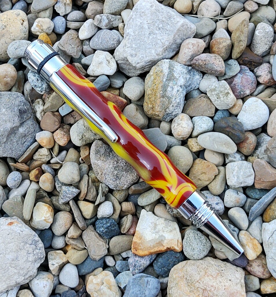 This Red & Orange Acrylic Fidget Spinner Pen is made with love by Blackbear Designs! Shop more unique gift ideas today with Spots Initiatives, the best way to support creators.
